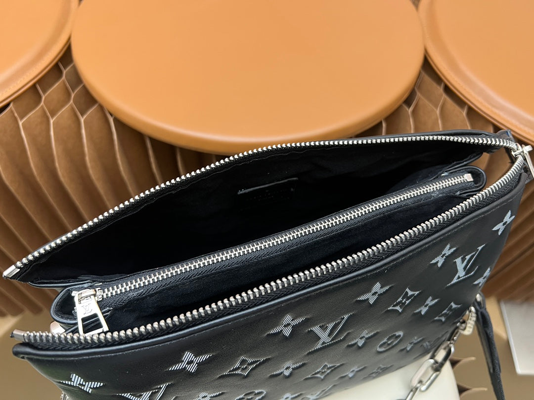 1XE181BDE Stylish leather bag 