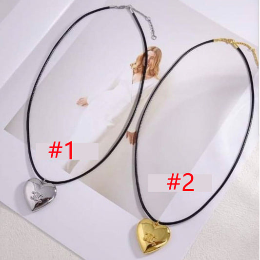 84CL572KDE Stylish Bracelets