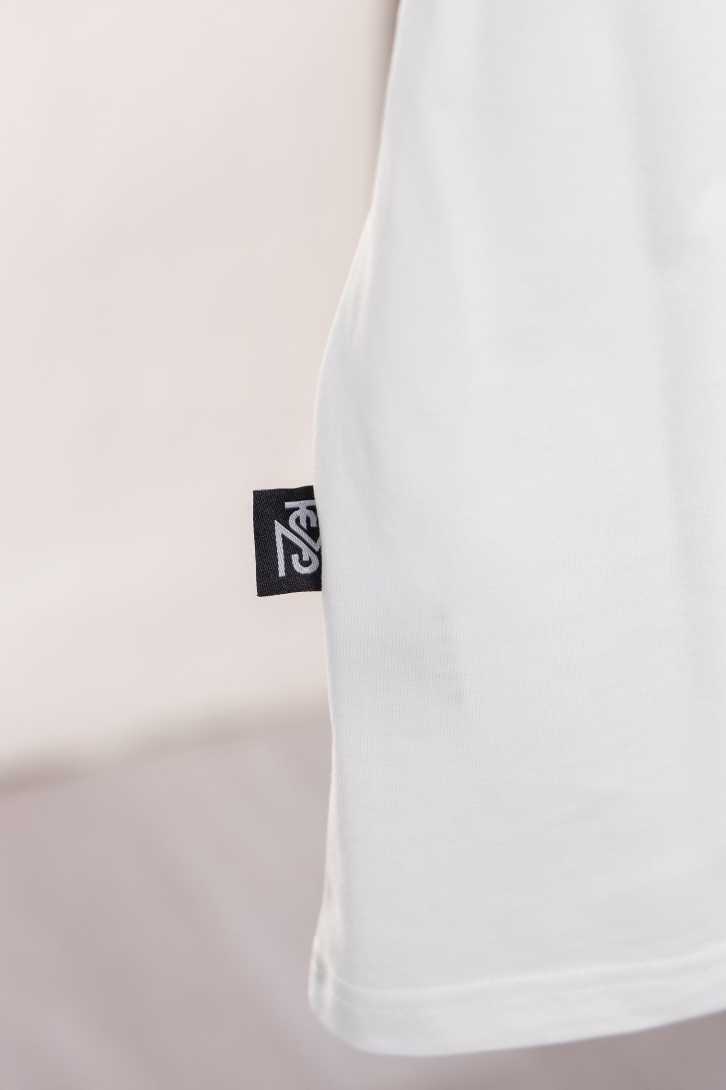 1ZA577UDE Stylish T-shirts
