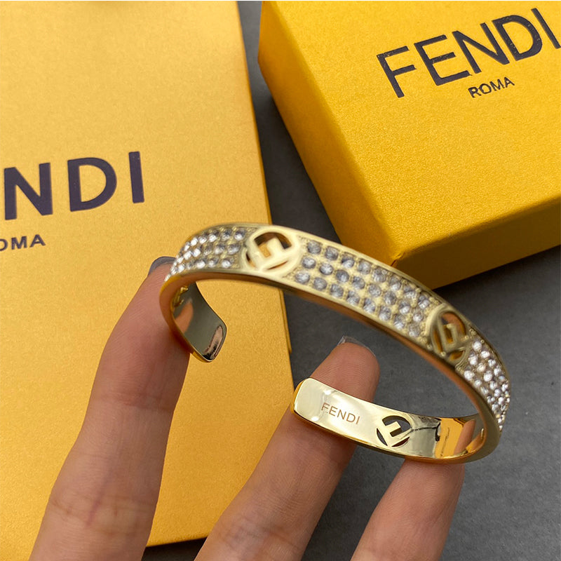 3F339KDE Stylish Bracelets