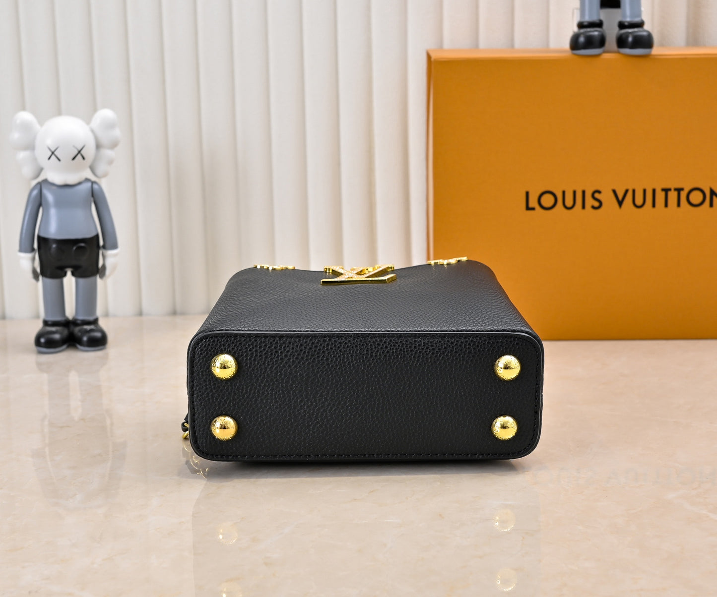 1WE88BDE Stylish leather bag