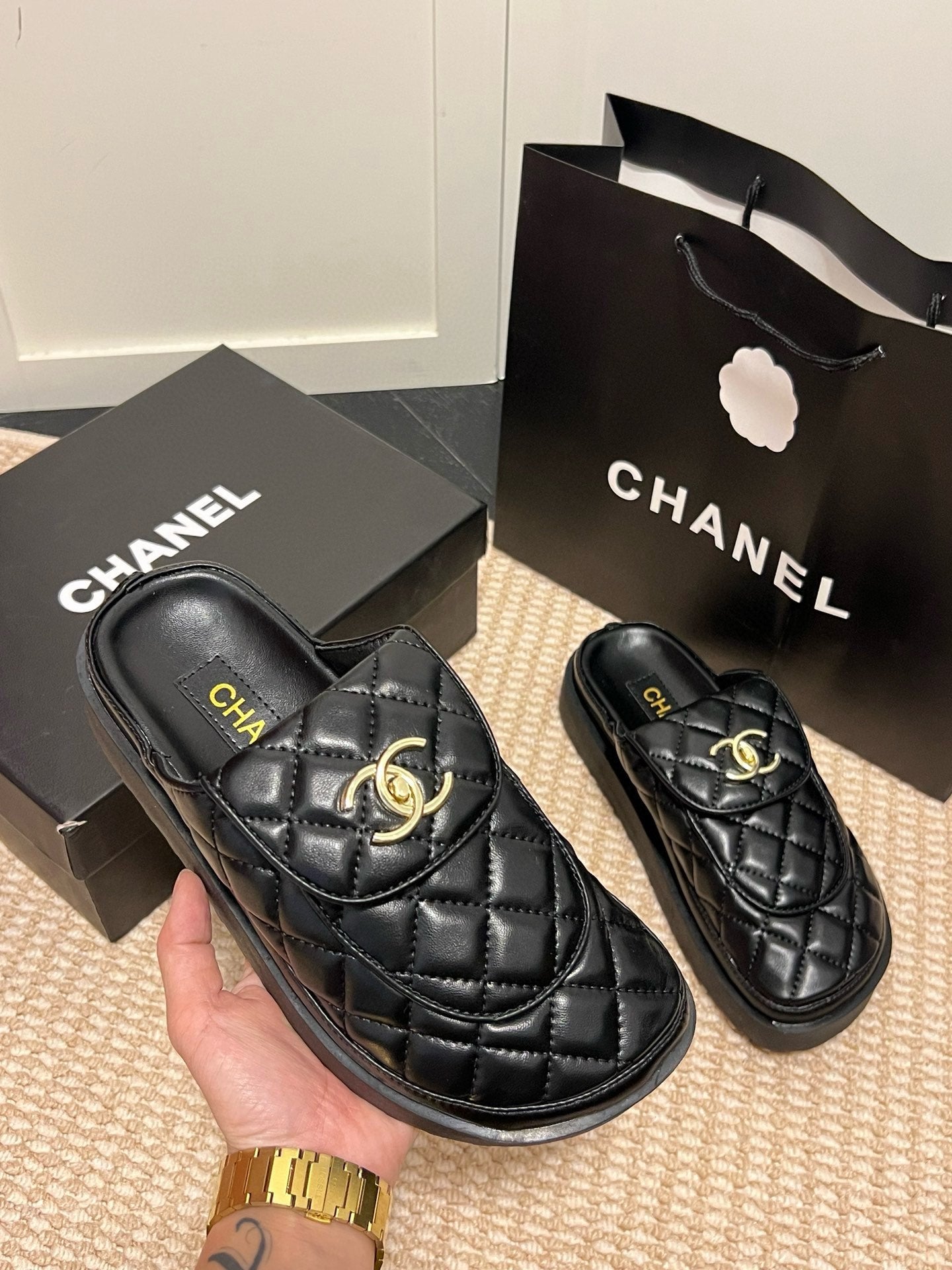 14C154ZDE Stylish Slippers