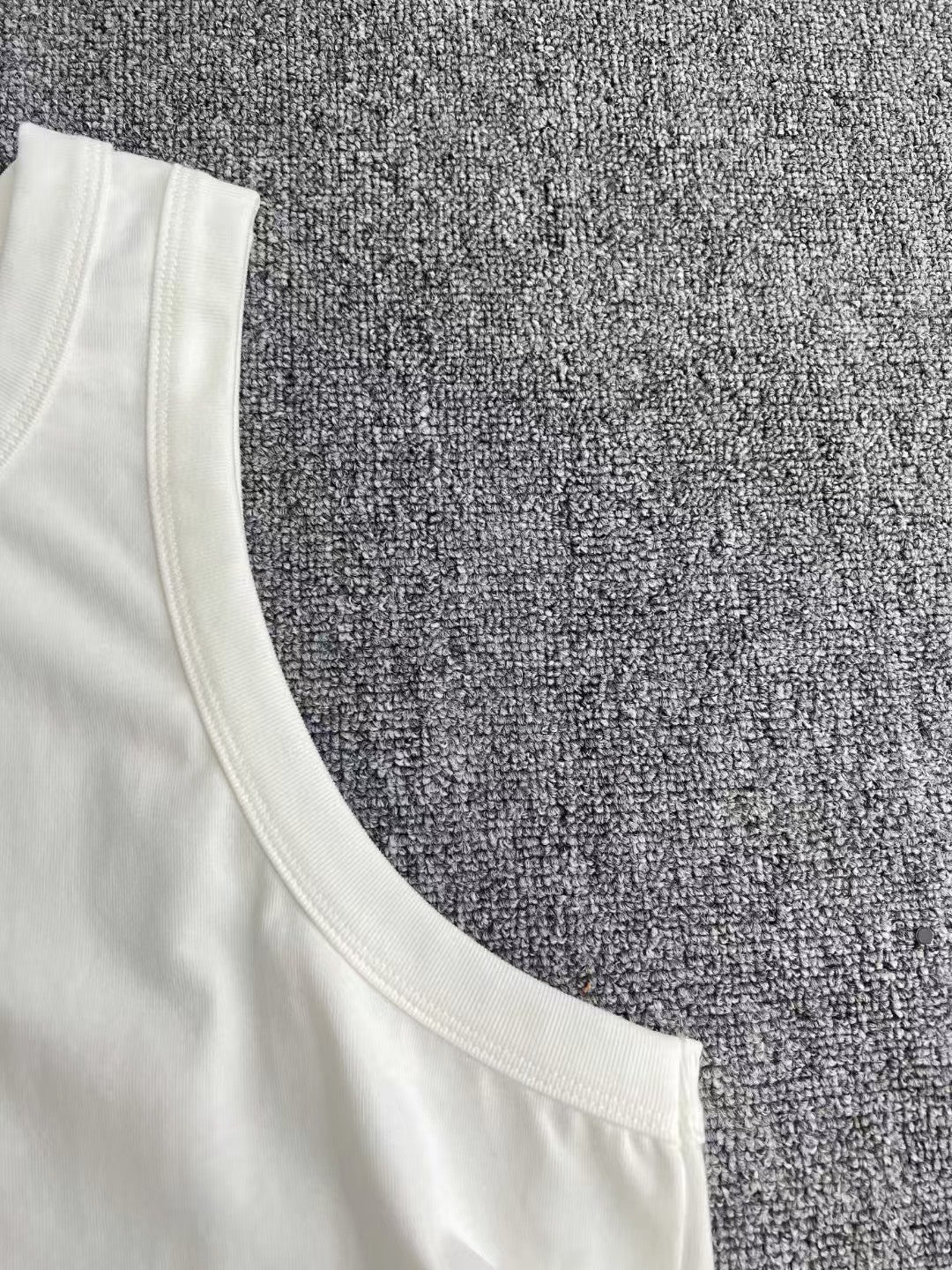 175Np16UDE Stylish T-shirt