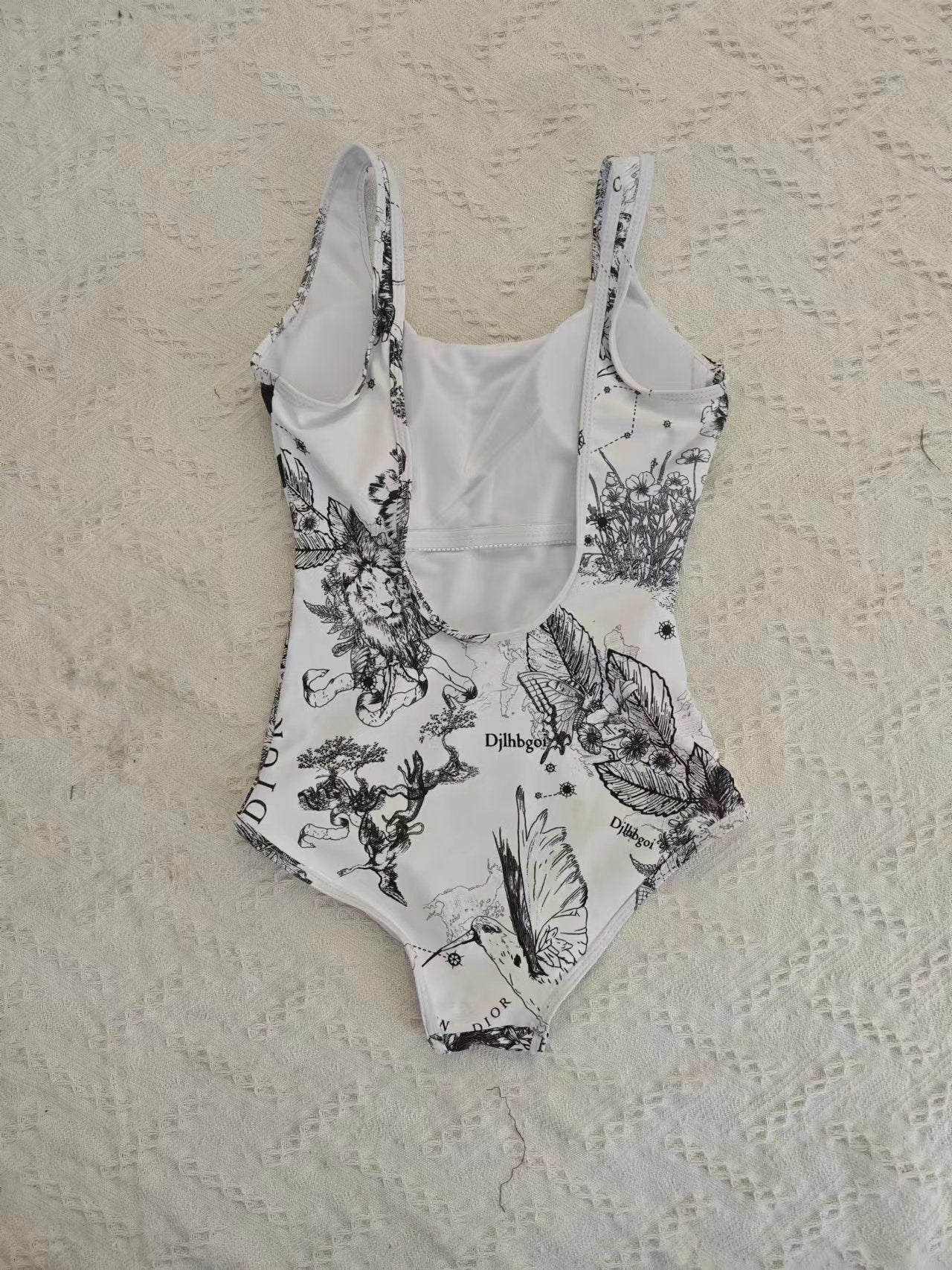 14D87YDE Stylish Bikini swimsuit