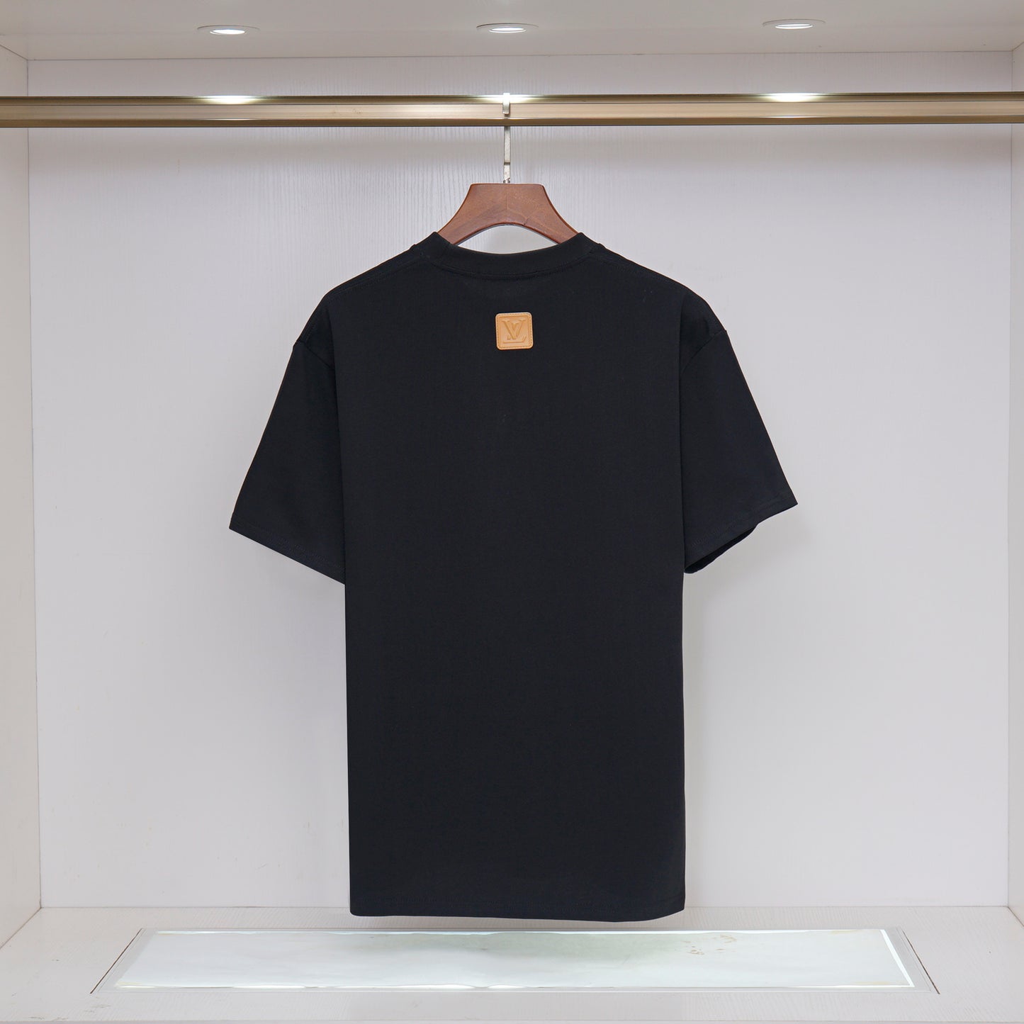 145NE7UDE Stylish T-shirt