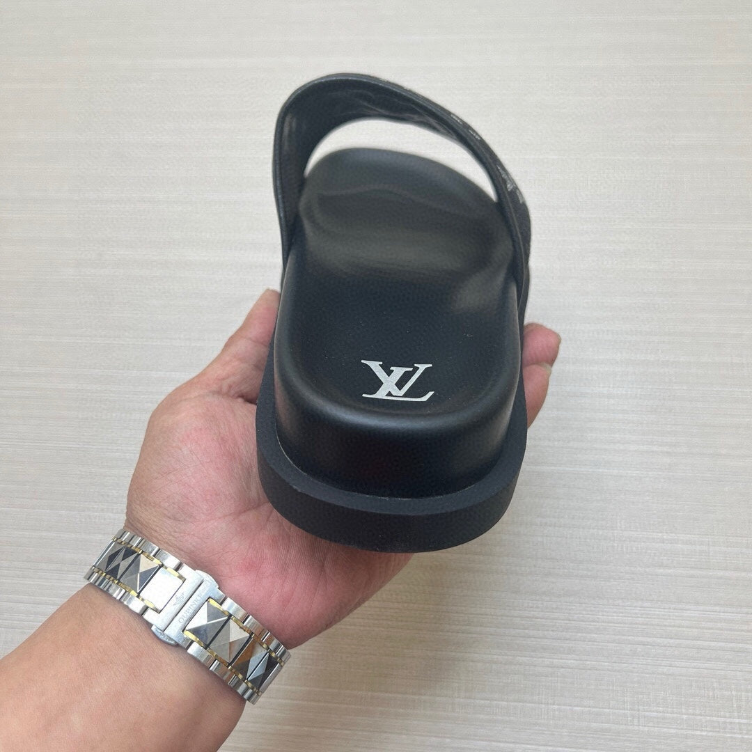 5WE249ZDE Stylish Slippers