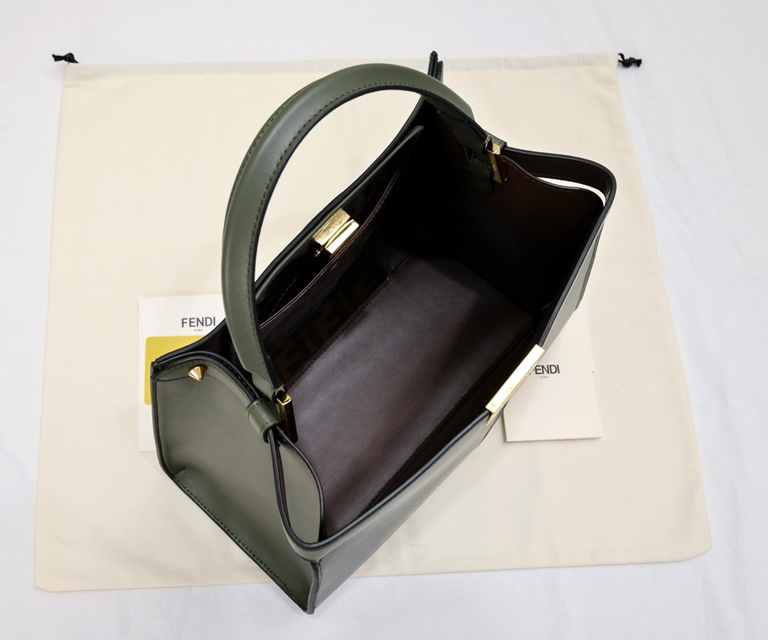 2XE41BDE Stylish leather bag 