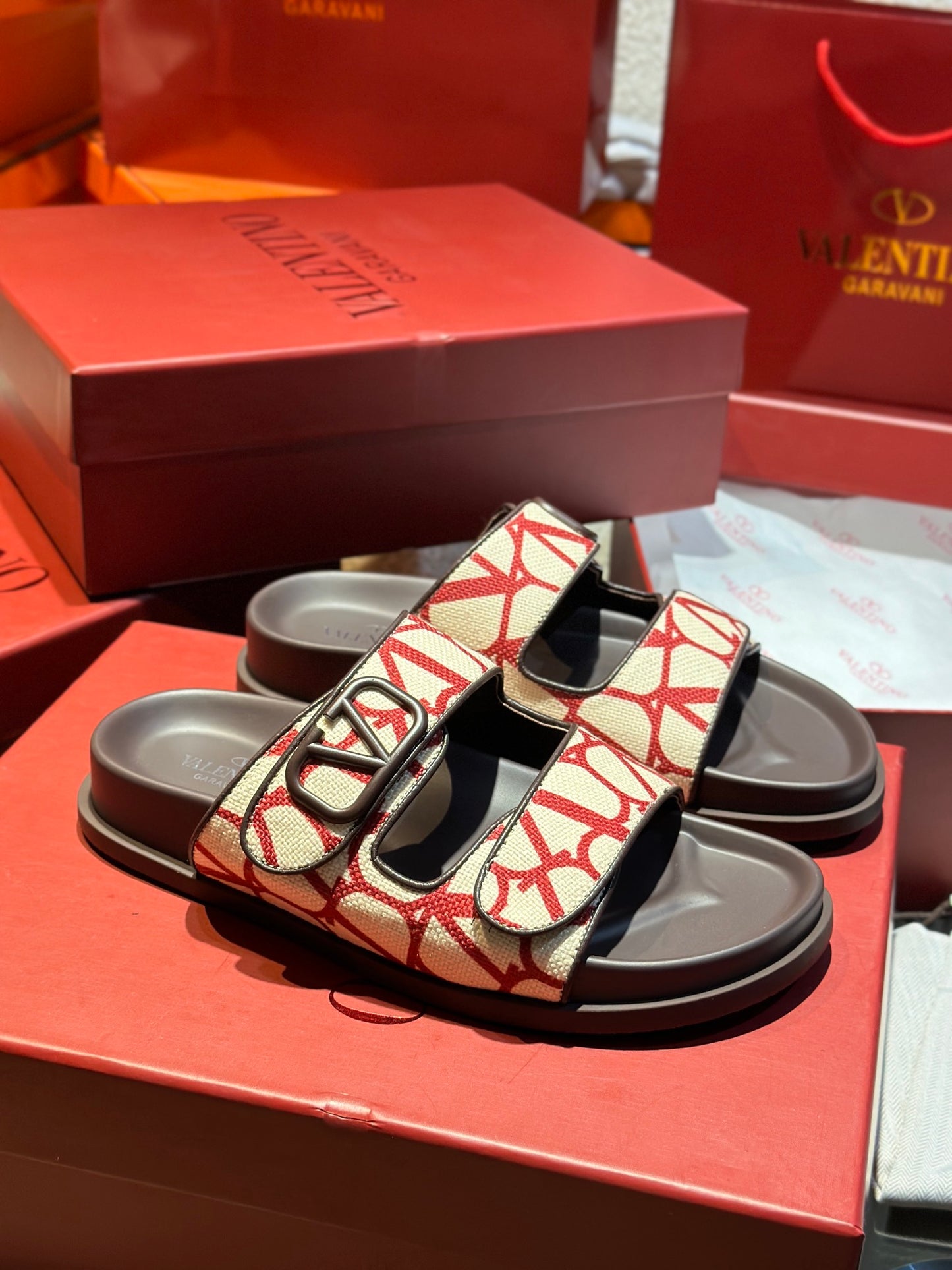 14VL210ZDE Stylish Slippers