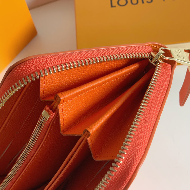 1E06BDE Stylish leather wallets