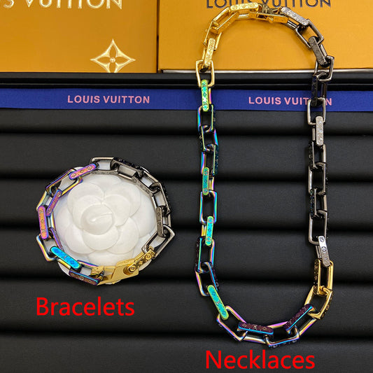 1YE132XDE Stylish  Necklaces Bracelets