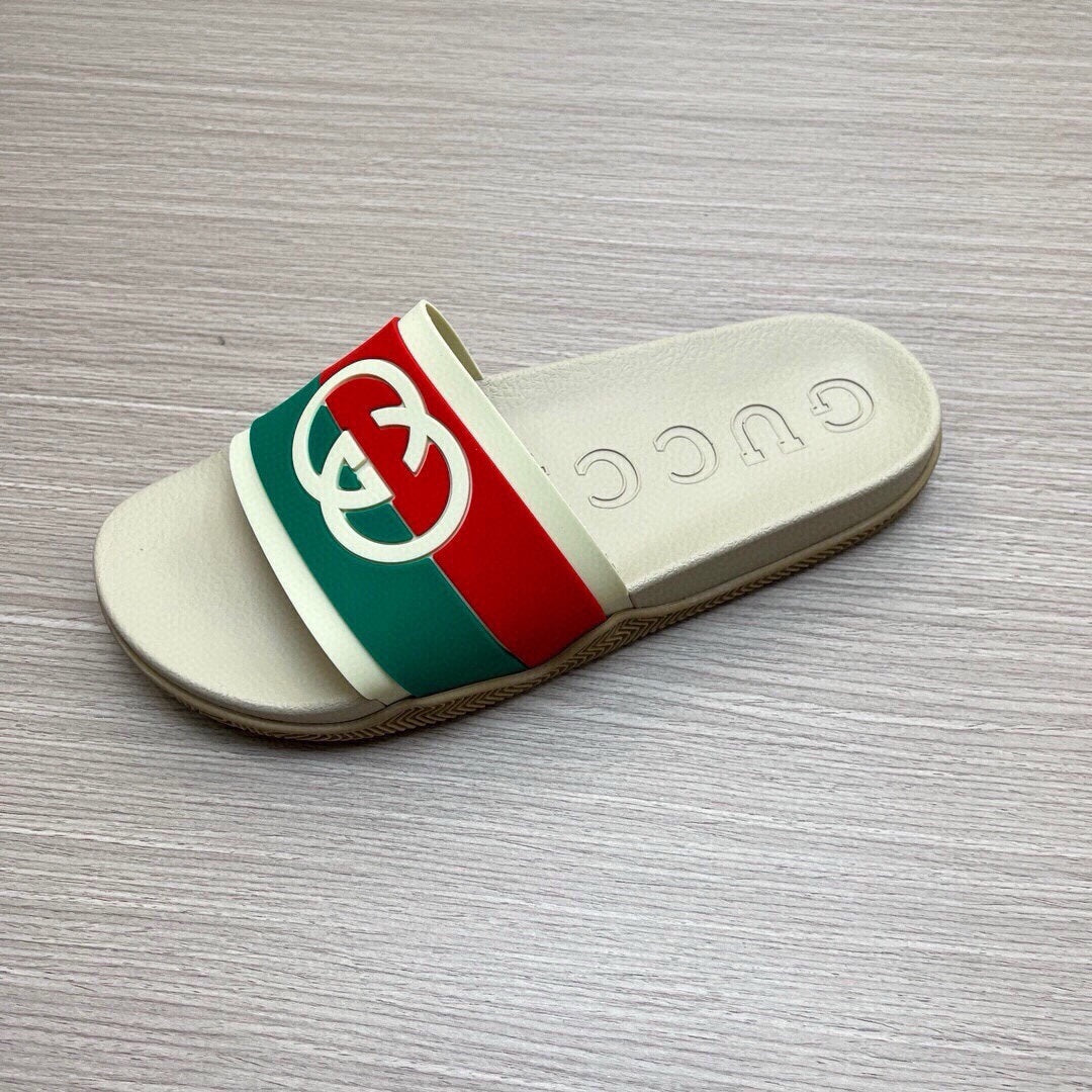 54B113ZDE Stylish slippers