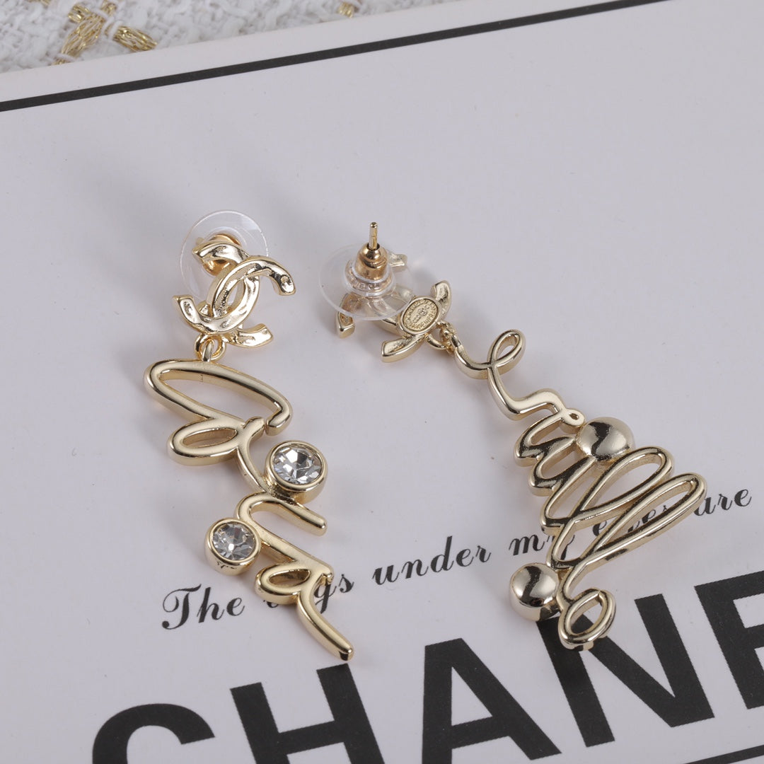 14C383EDE Stylish Earrings
