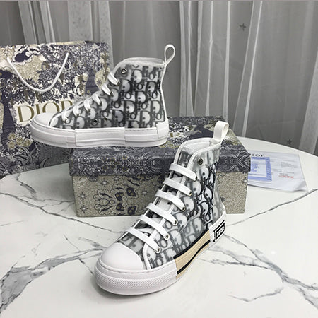 SD1ZDE Stylish Sneakers