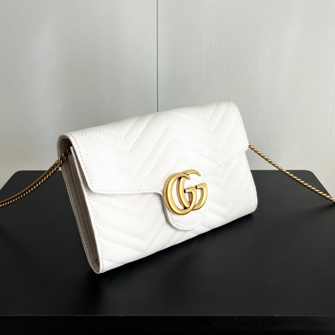 155NB44BDE Stylish leather wallets