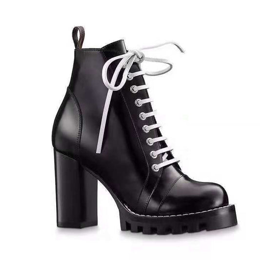 2E6ZDE Stylish Boots