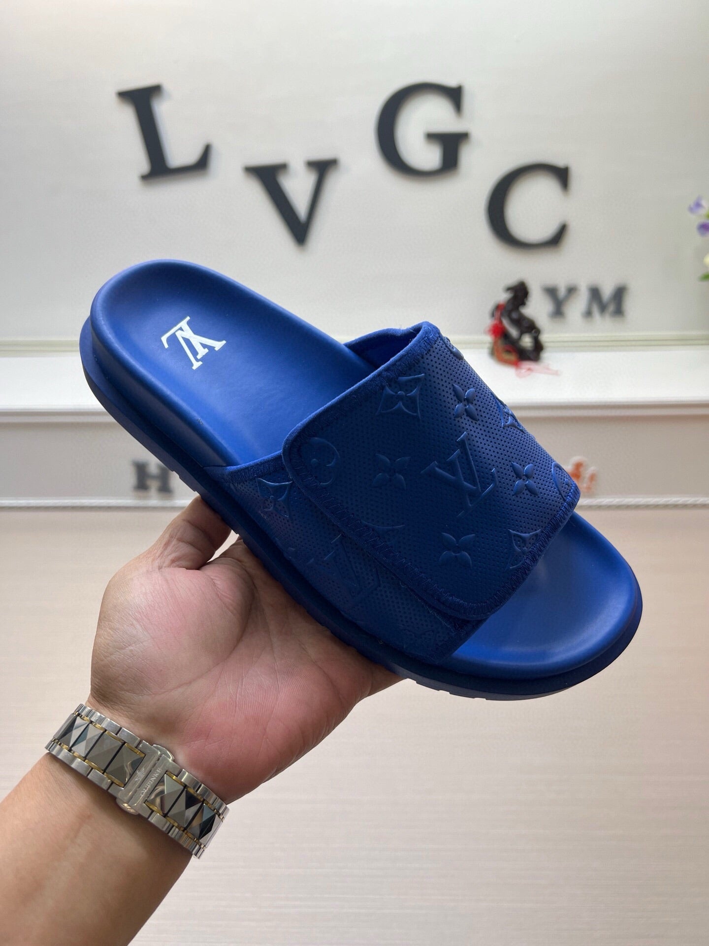 5WE253ZDE Stylish Slippers