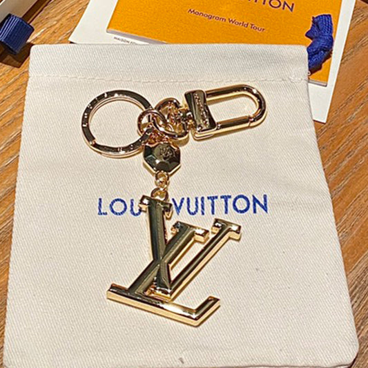 1E14ADE Stylish  Keychains