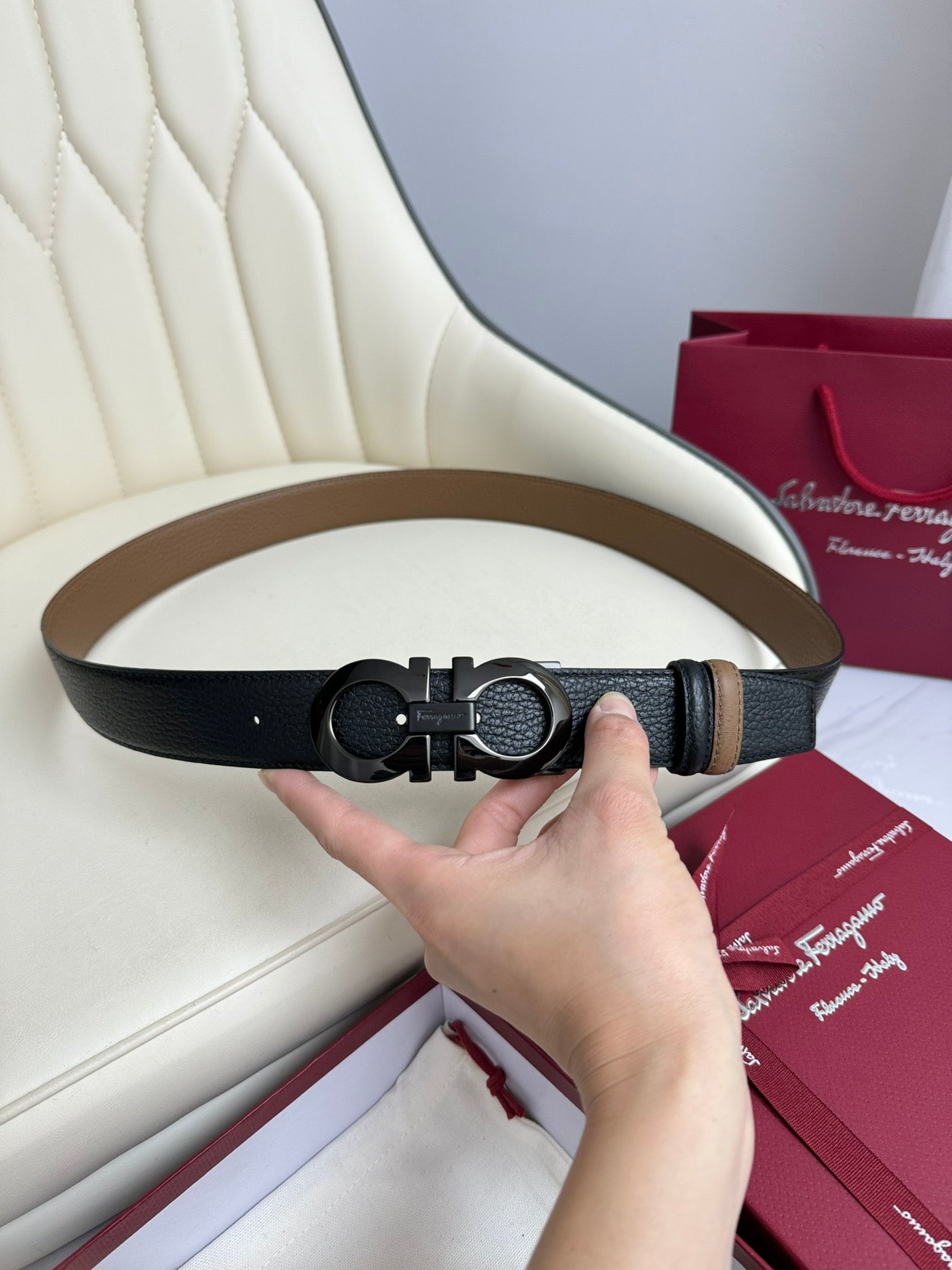 1WA169PDE Stylish  High quality belt With full package