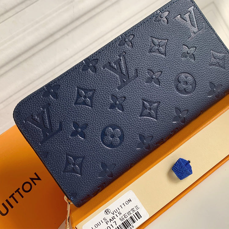 1E06BDE Stylish leather wallets