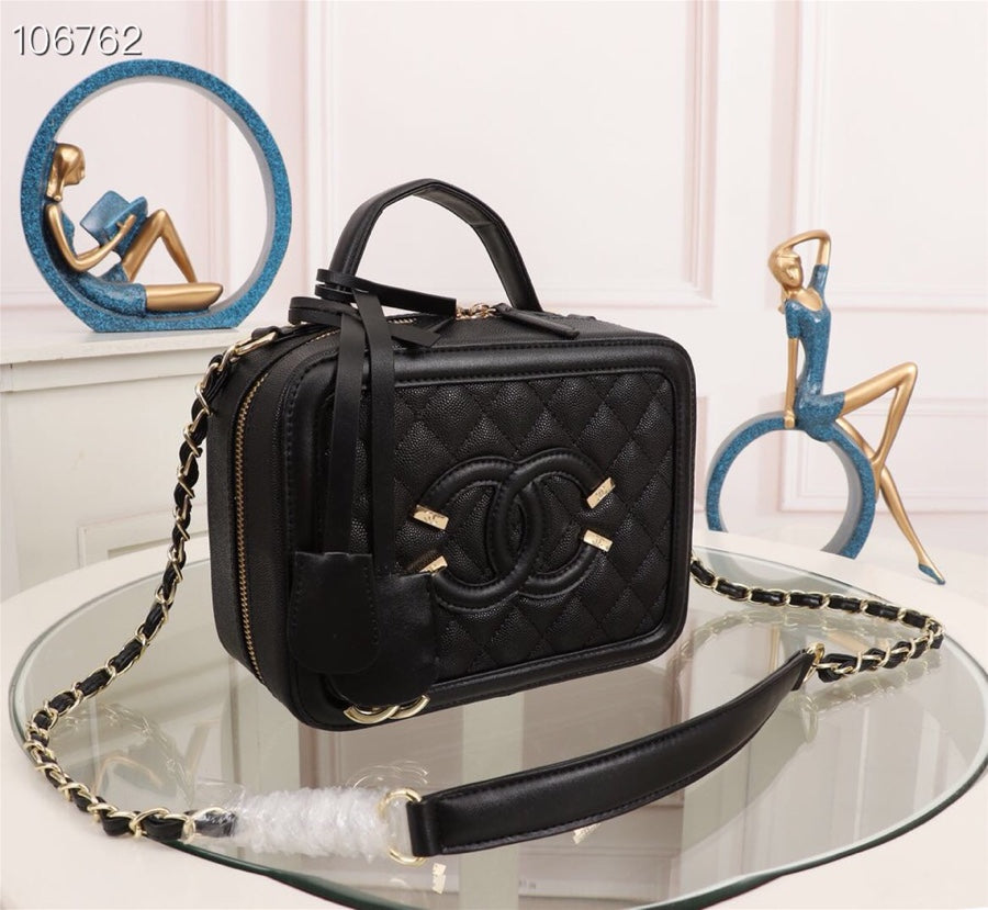 165NC123BDE Stylish leather bag