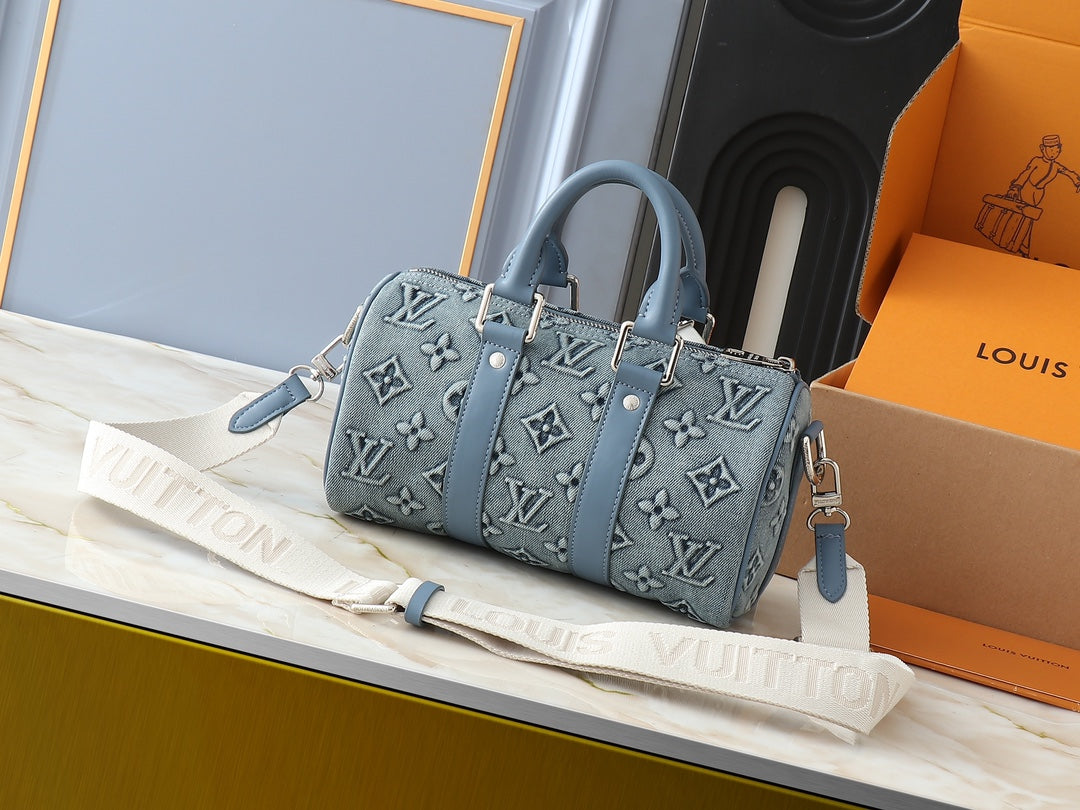 2WE11BDE Stylish canvas bag