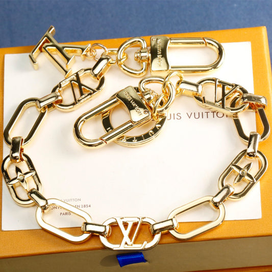 14E1ADE Stylish key closure