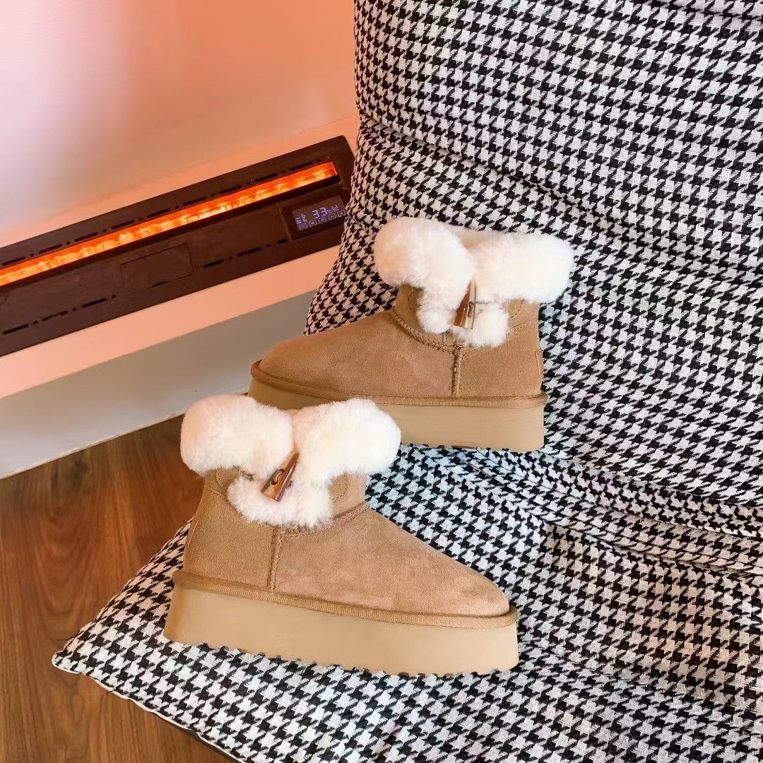 1LU7ZDE Stylish snow boots