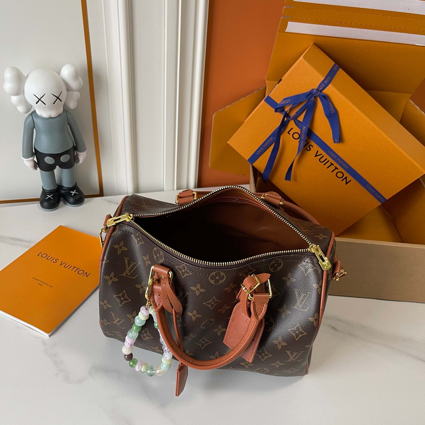 155NE22BDE Stylish Purse bags