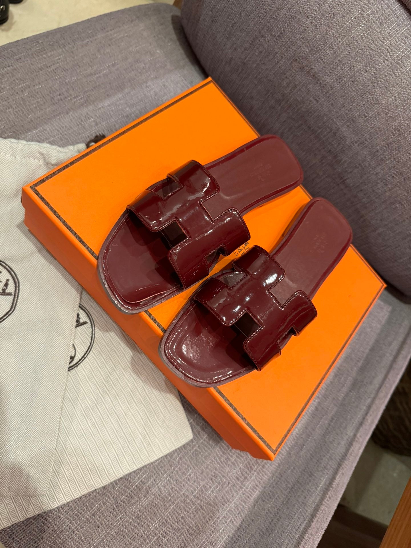 155ZH310ZDE Stylish Slippers
