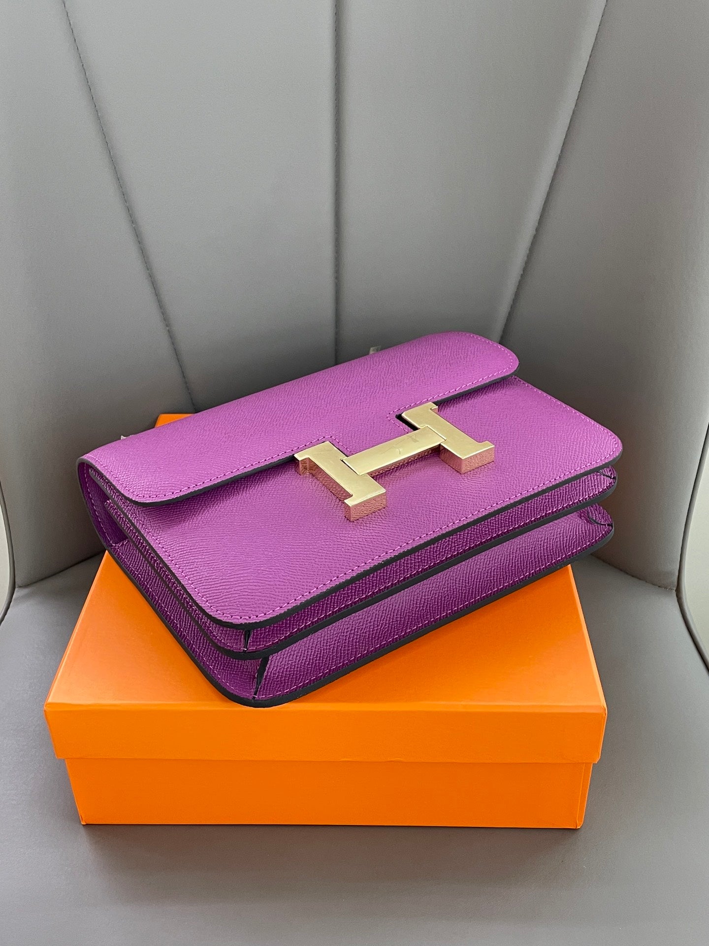 155NH63BDE Stylish leather bag