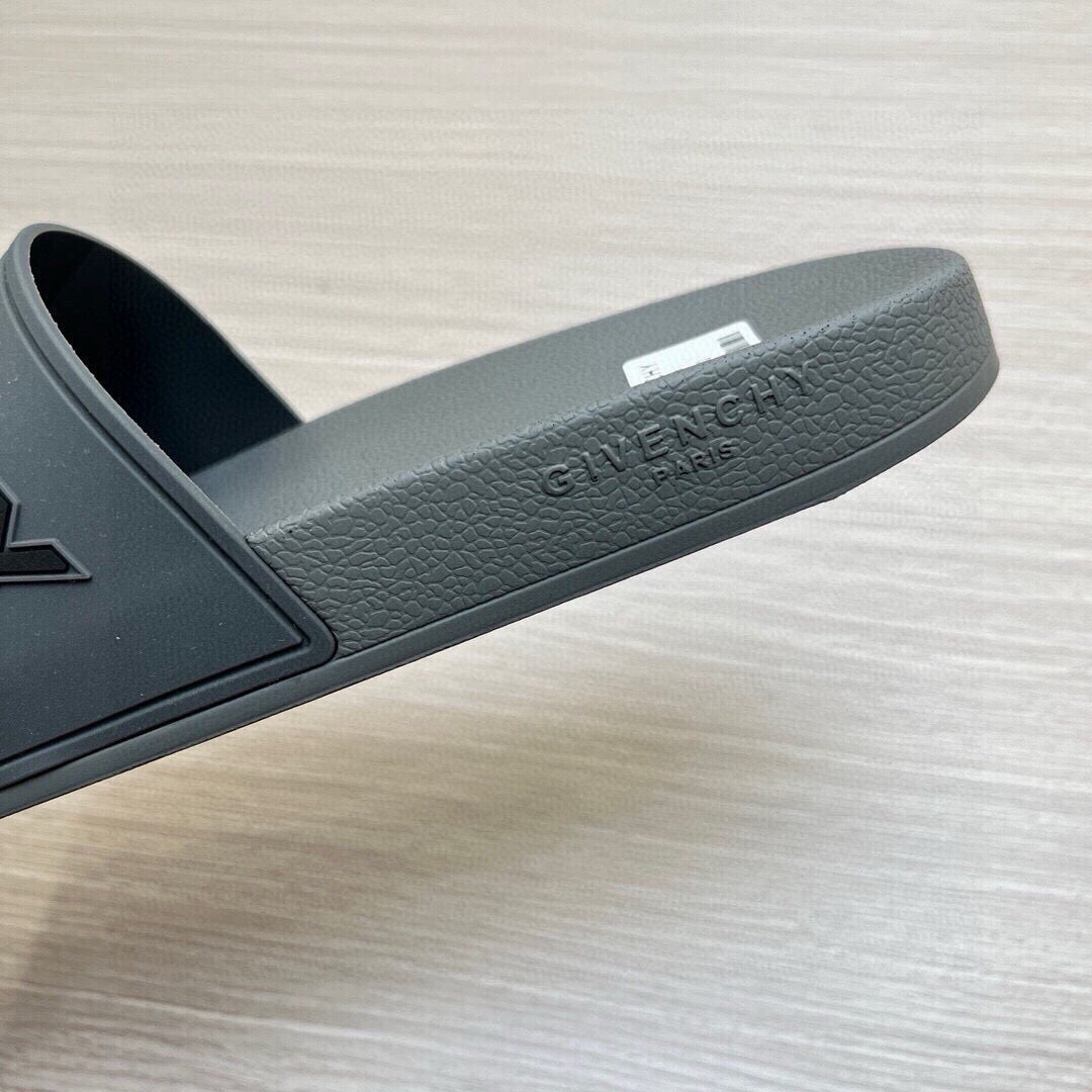 535ZGV263ZDE Stylish Slippers