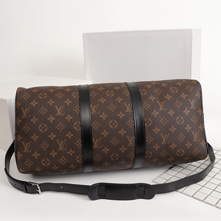1E93BDE Stylish leather luggage bags