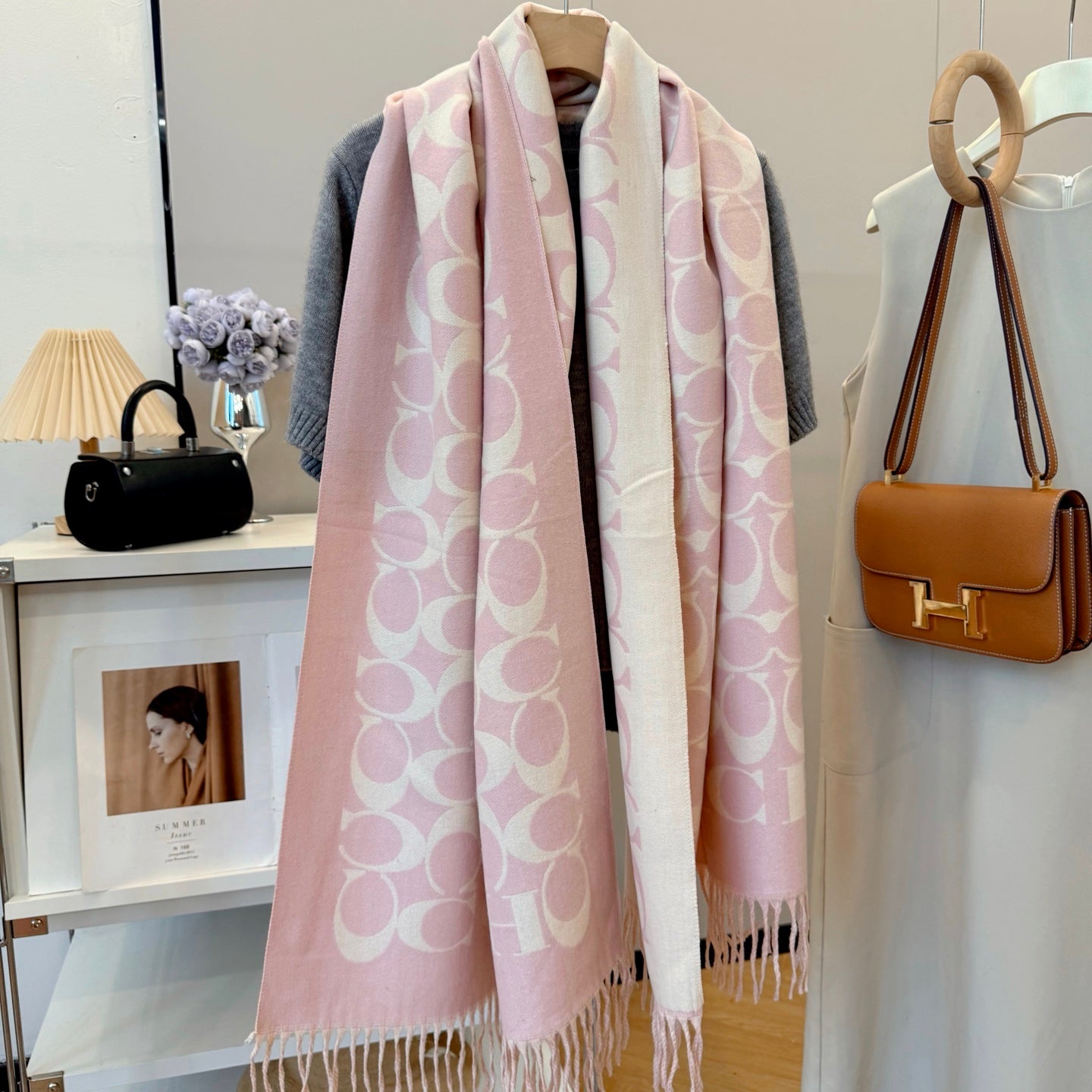 185ZA63WDE Stylish  Winter Scarves