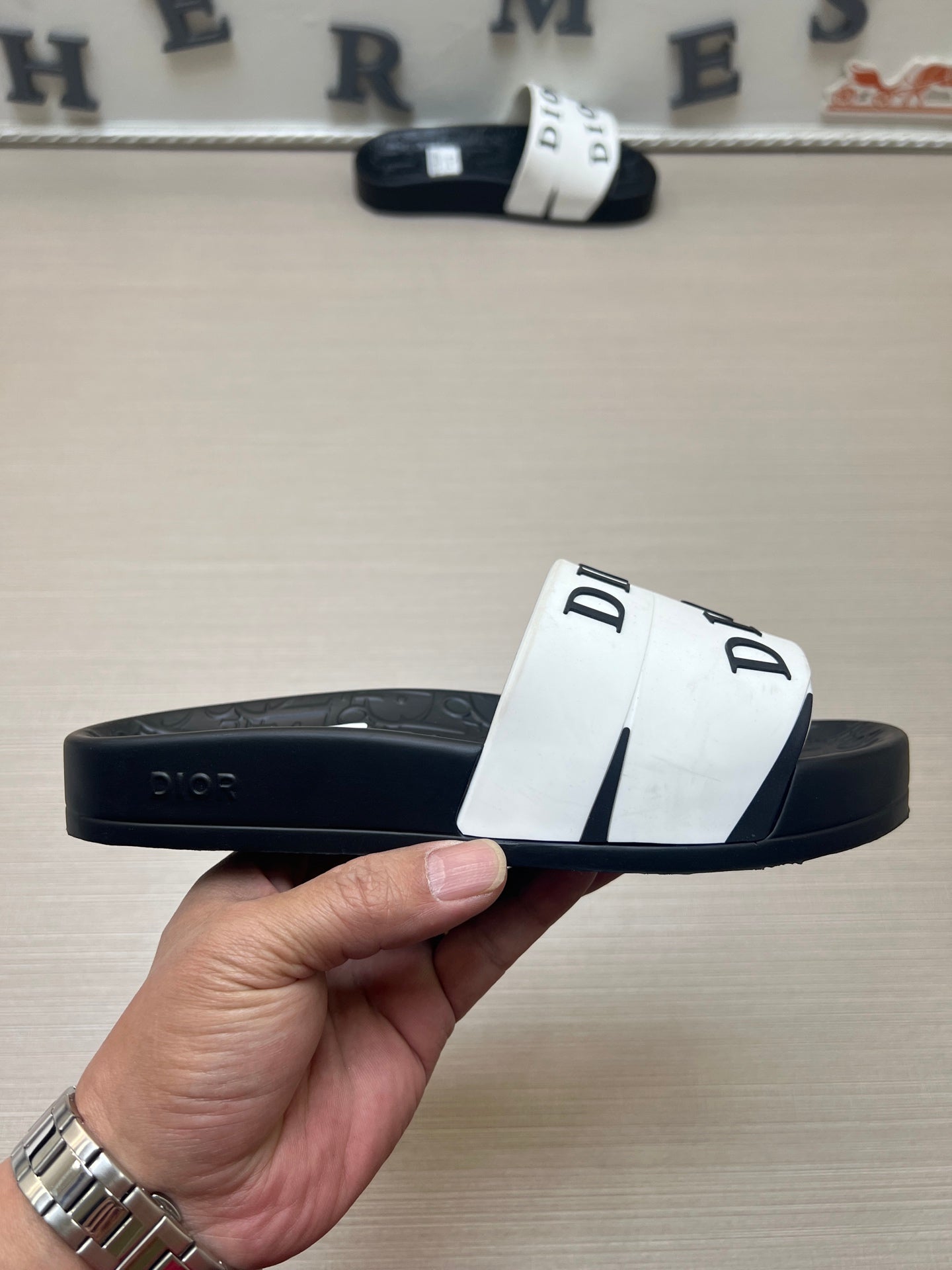 535ZD276ZDE Stylish Slippers