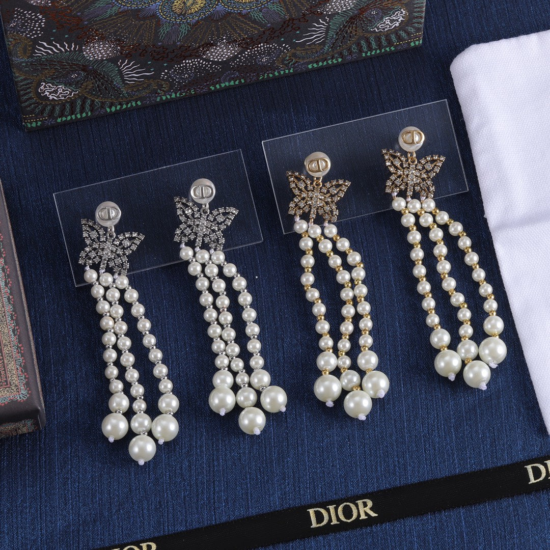14D4EDE Stylish Earrings