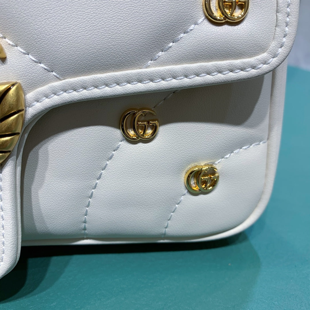 1XB284BDE Stylish leather bag 