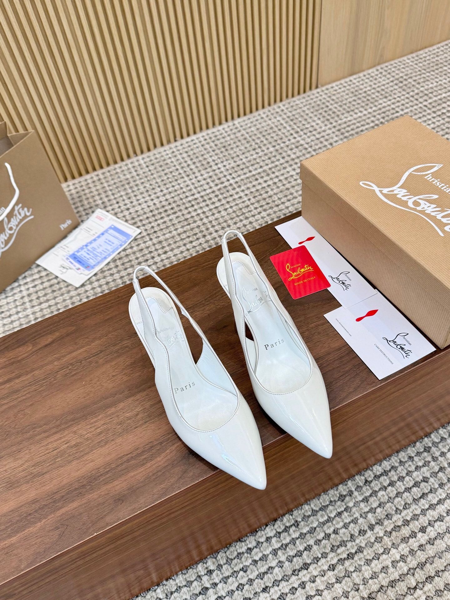 275NA5ZDE Stylish leather High heels