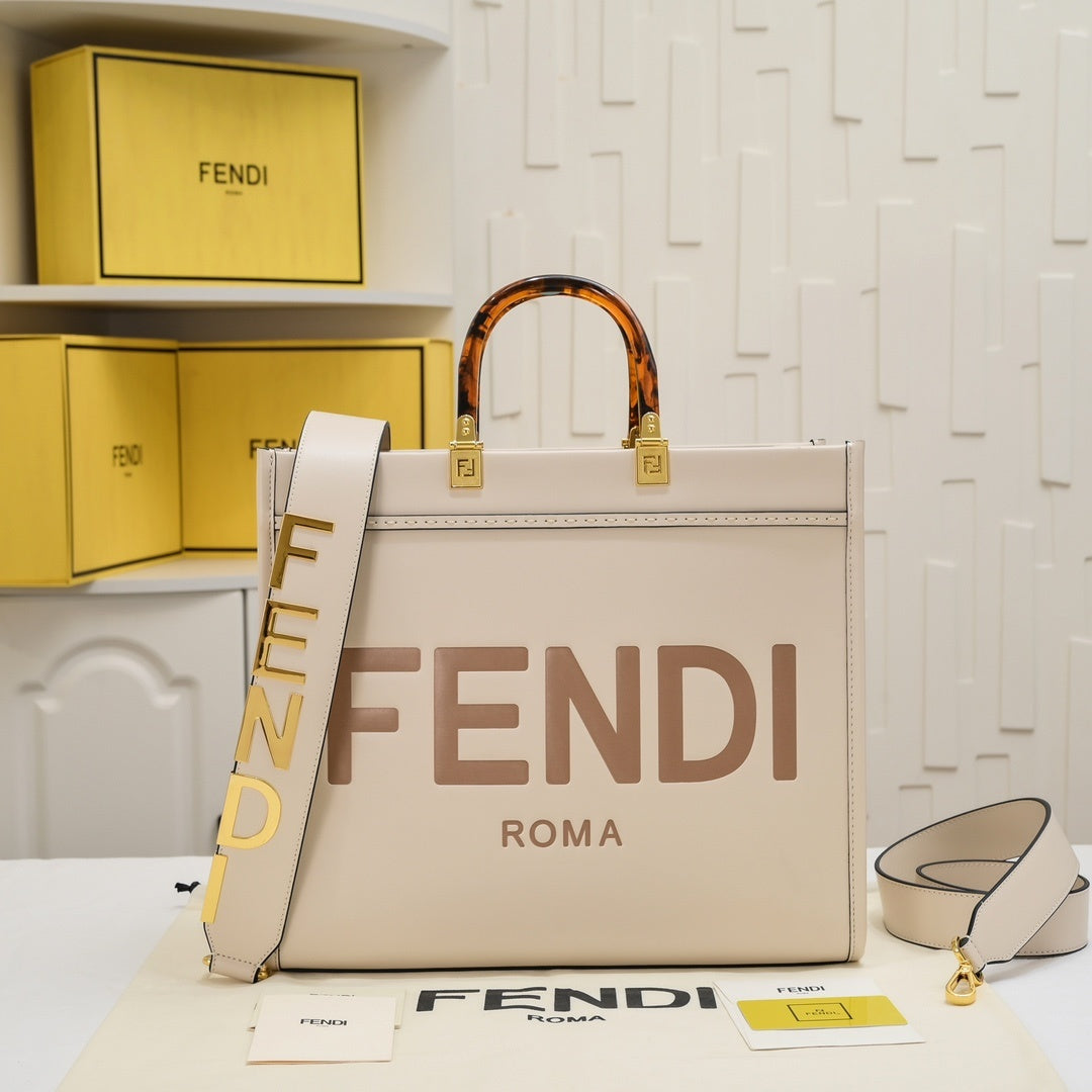 175NF8BDE Stylish  leather bag