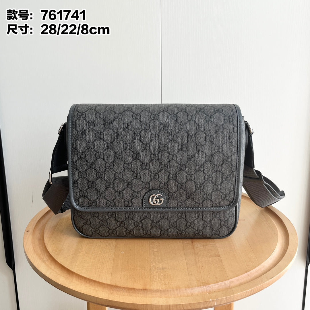 155NB50BDE Stylish leather bag