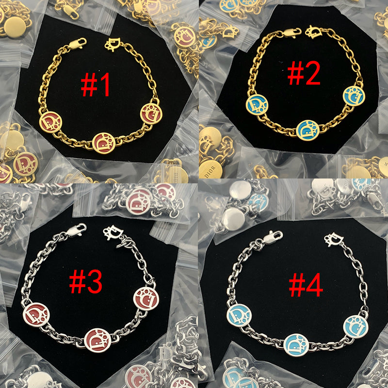 14D1074KDE Stylish Bracelets