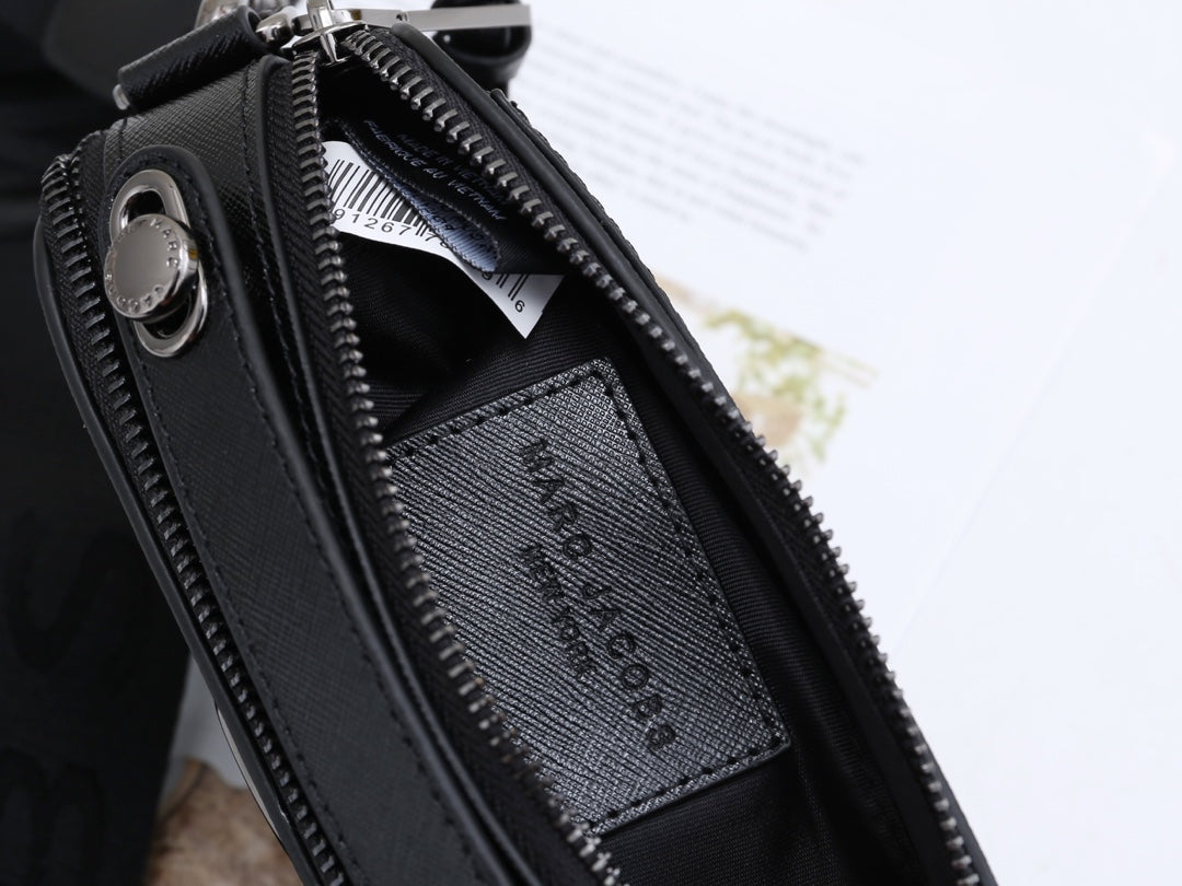 1XA31BDE Stylish leather bag 