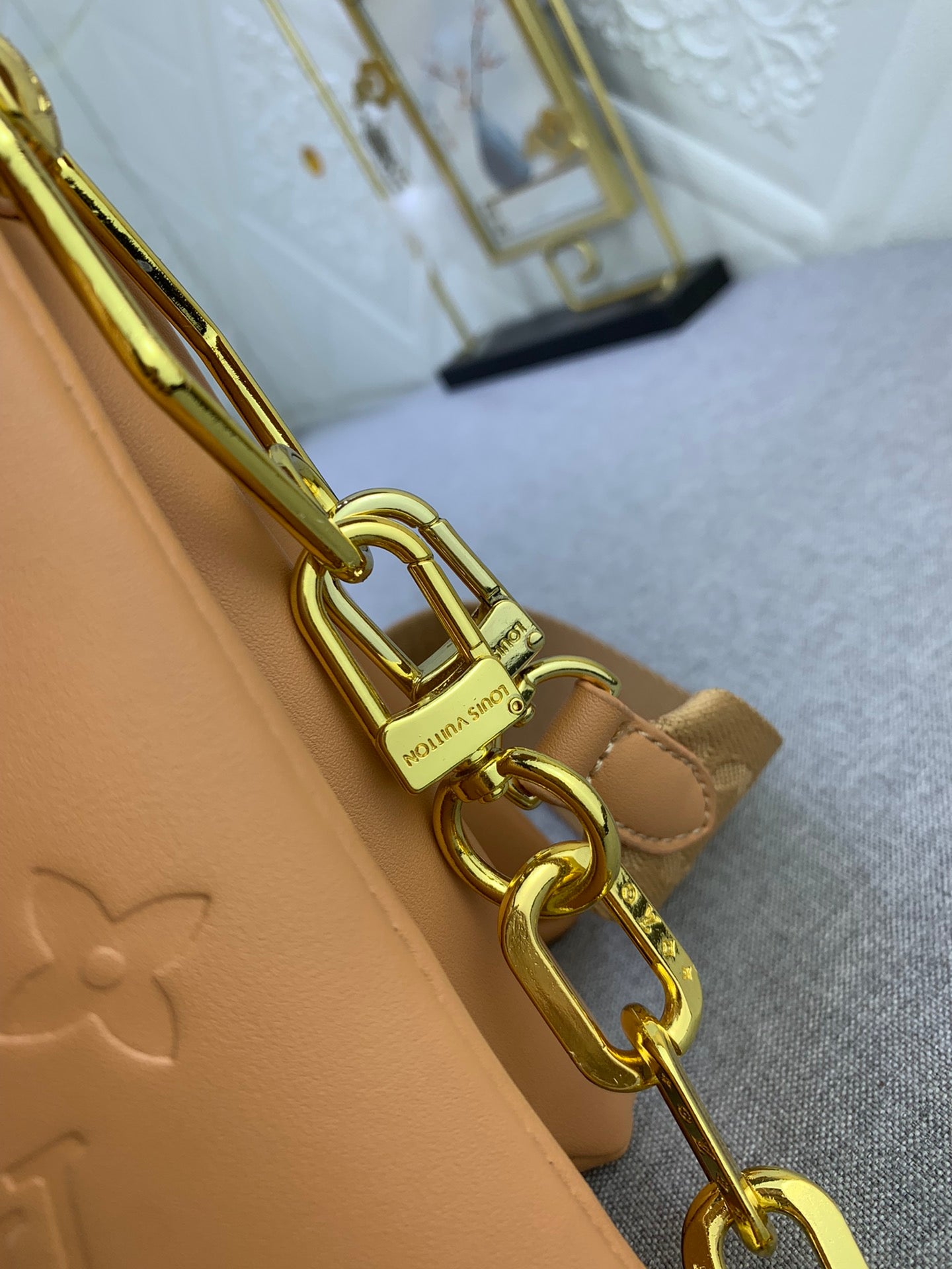 2XE40BDE Stylish leather bag 