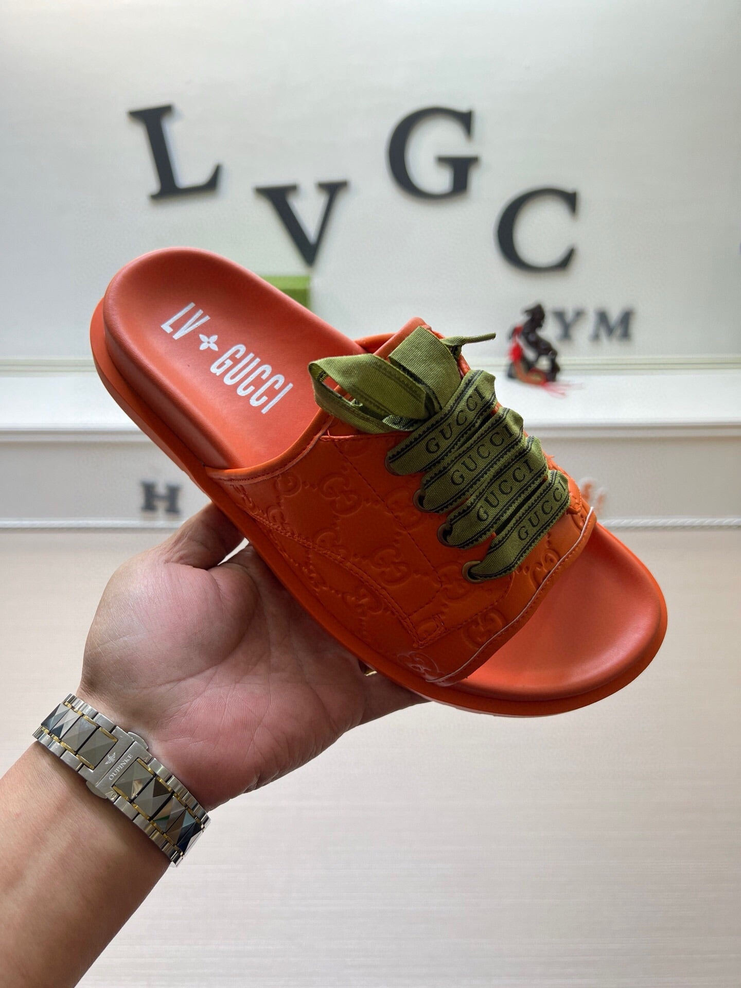 54B16ZDE Stylish slippers
