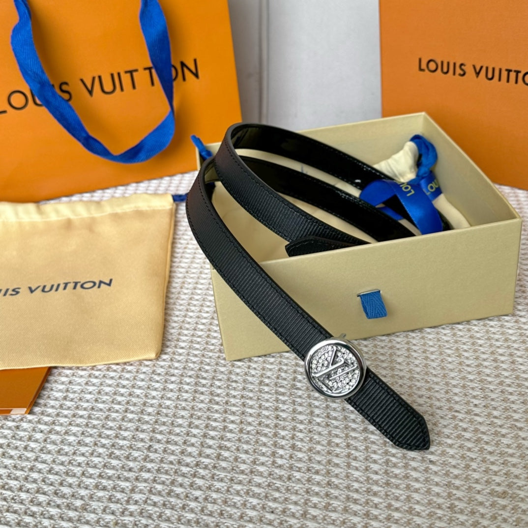 14E132PDE Stylish  High quality belt With full package