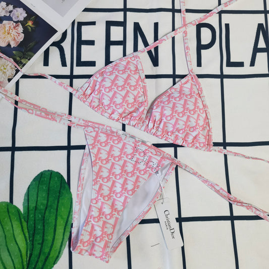 14D68YDE Stylish Bikini swimsuit