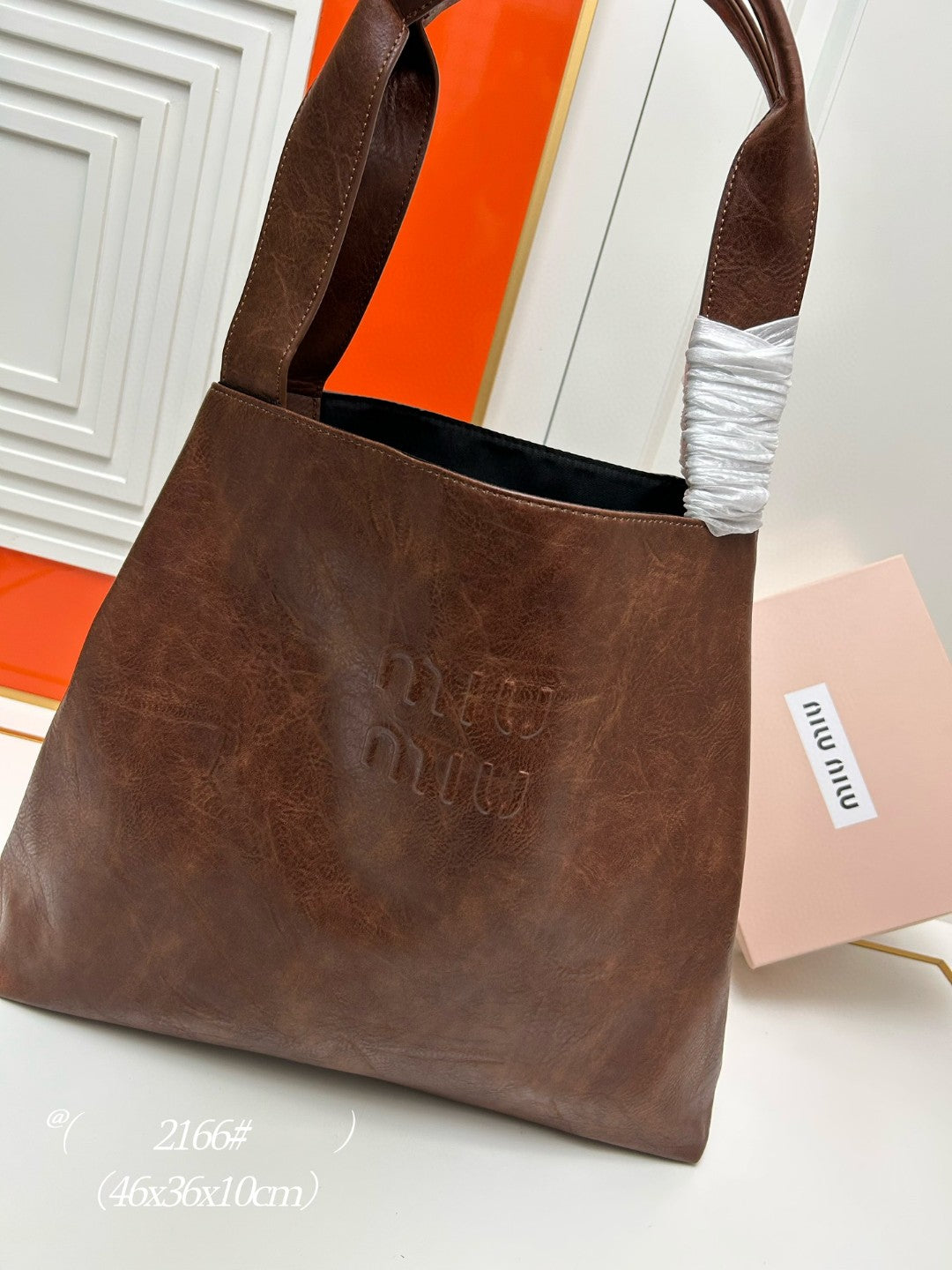 1XC379BDE Stylish leather bag 