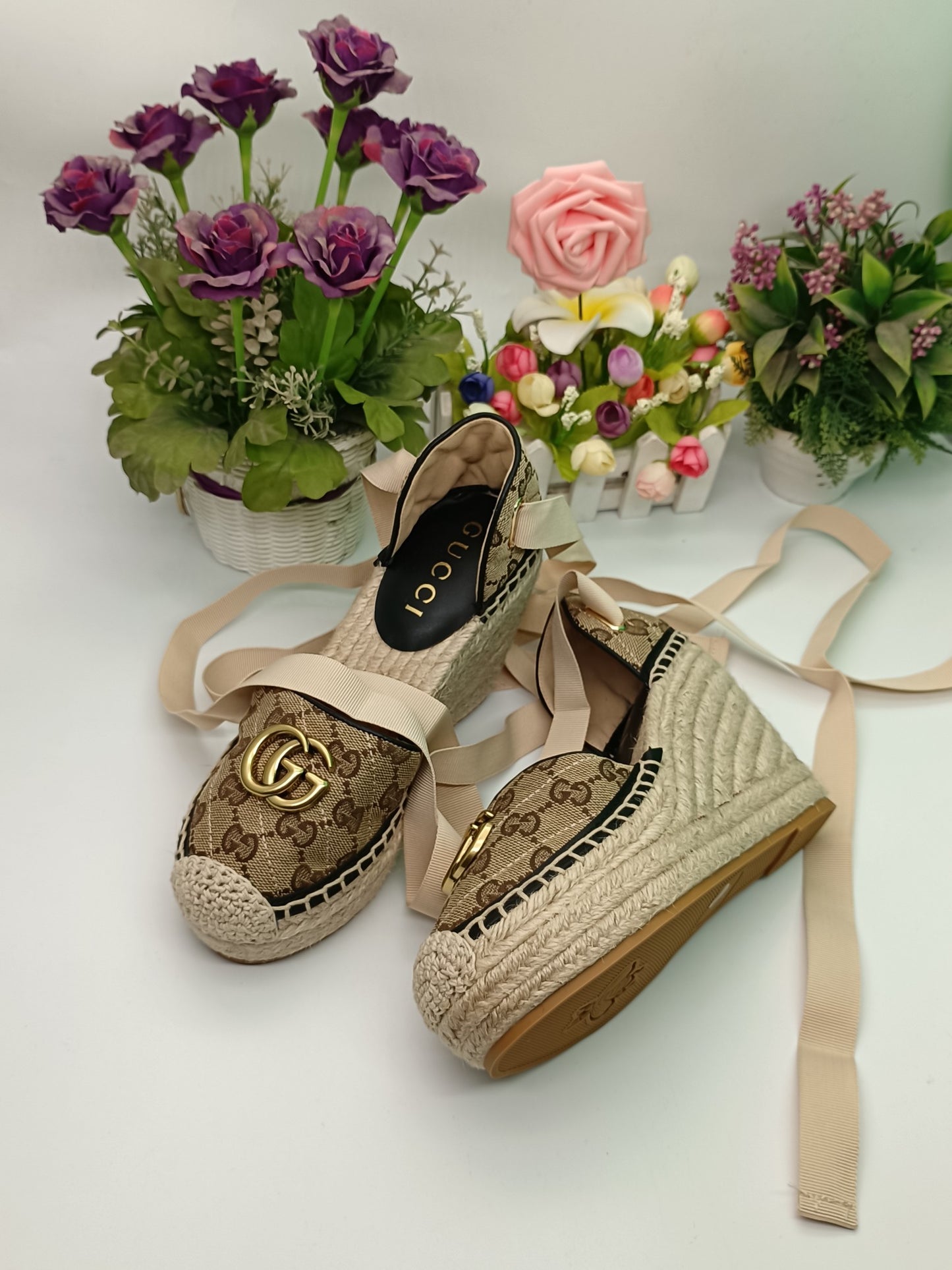 2YB40ZDE Stylish leather High heels