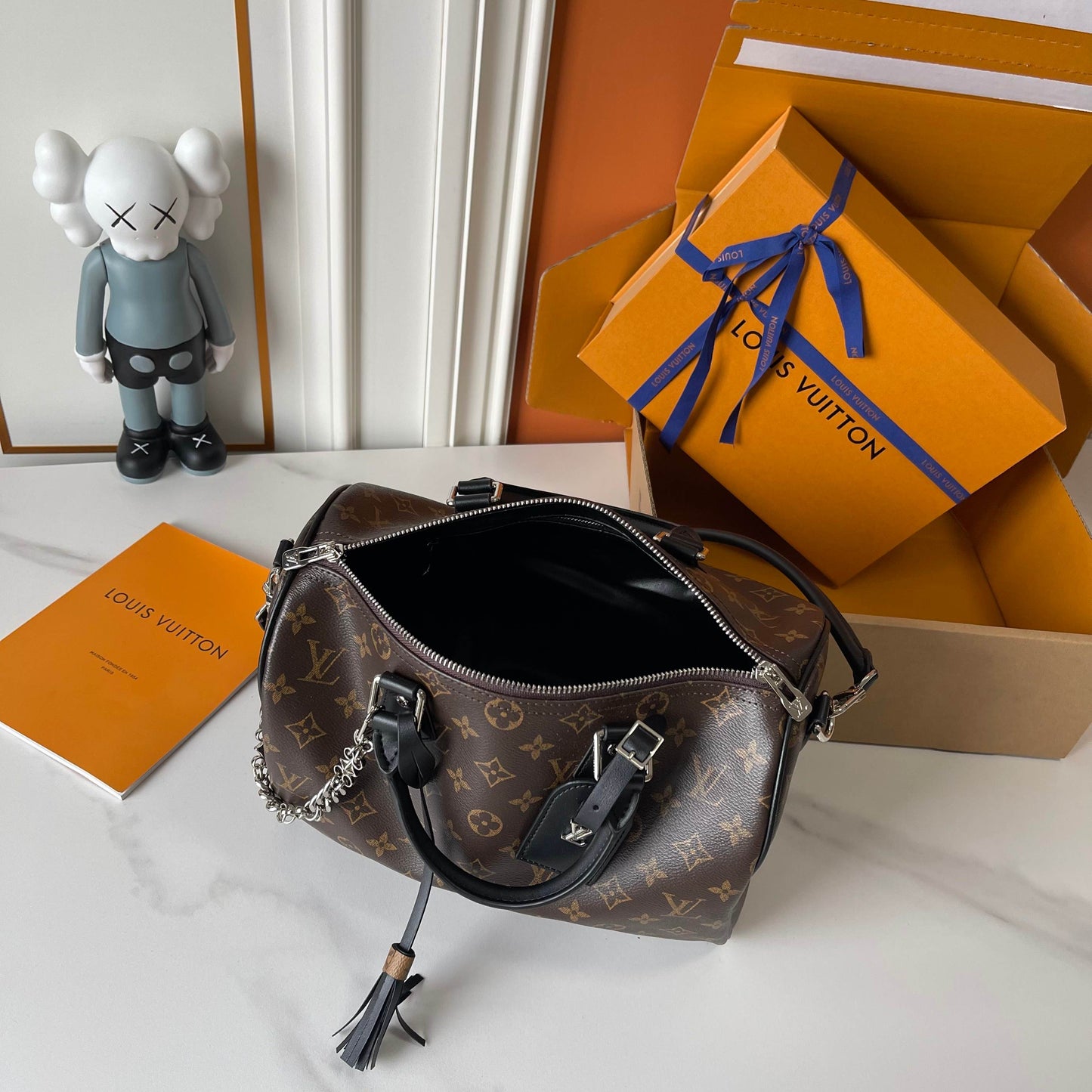 155NE22BDE Stylish Purse bags