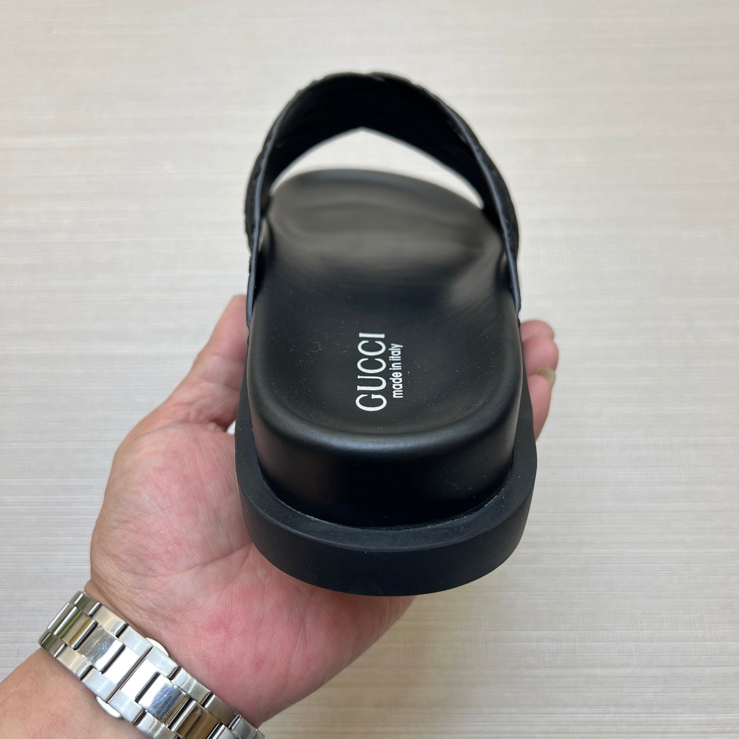 5QB15ZDE Stylish Slippers