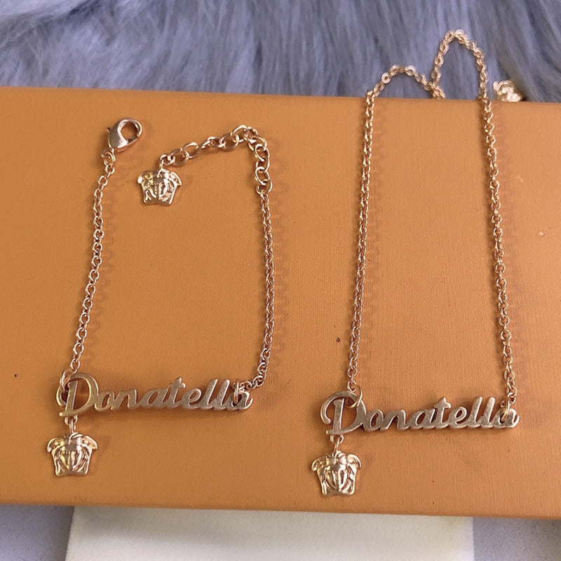 175RV102XDE Stylish Necklace . Bracelets